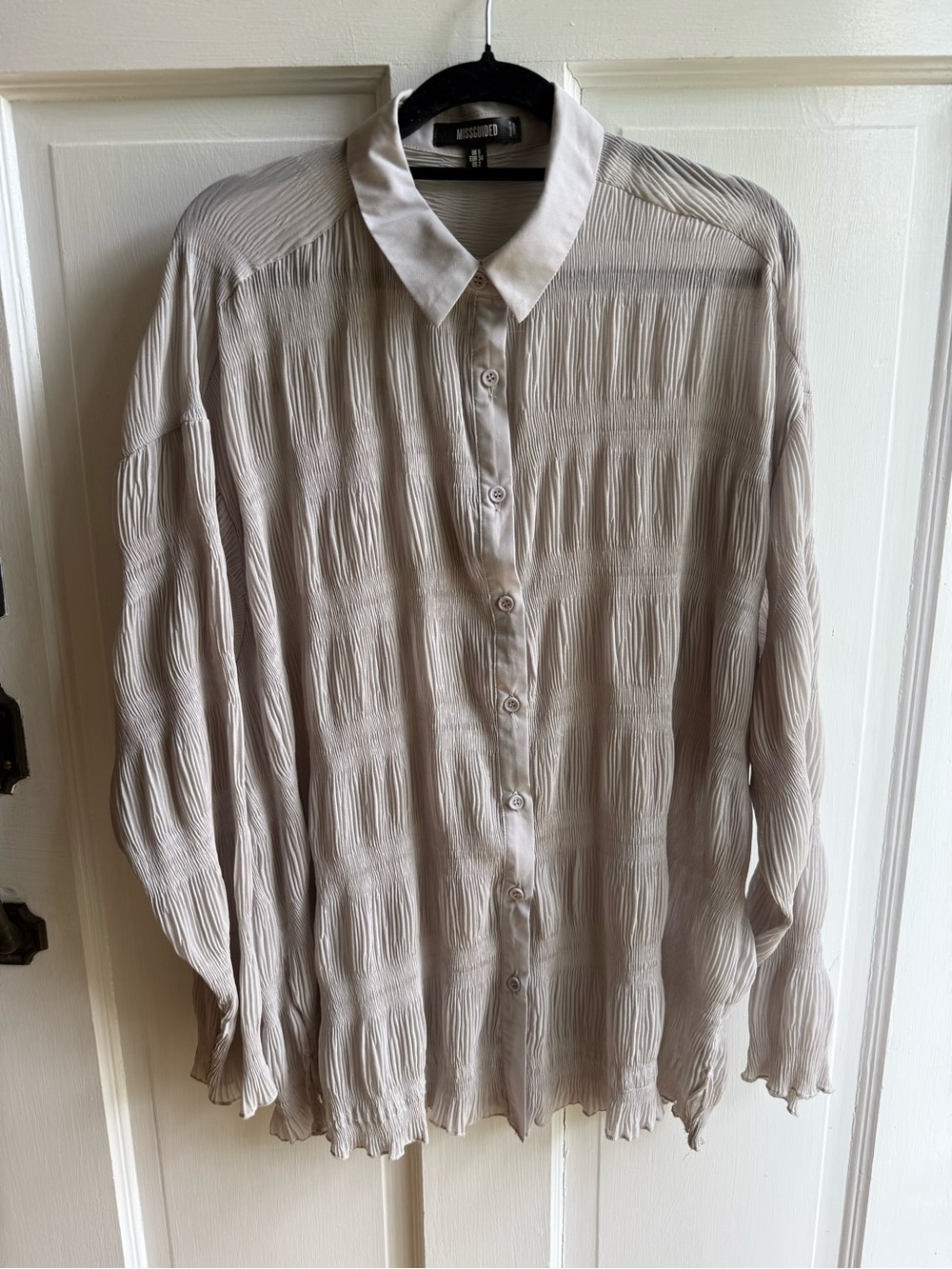 Missguided Beige Crinkle Button-Down Shirt